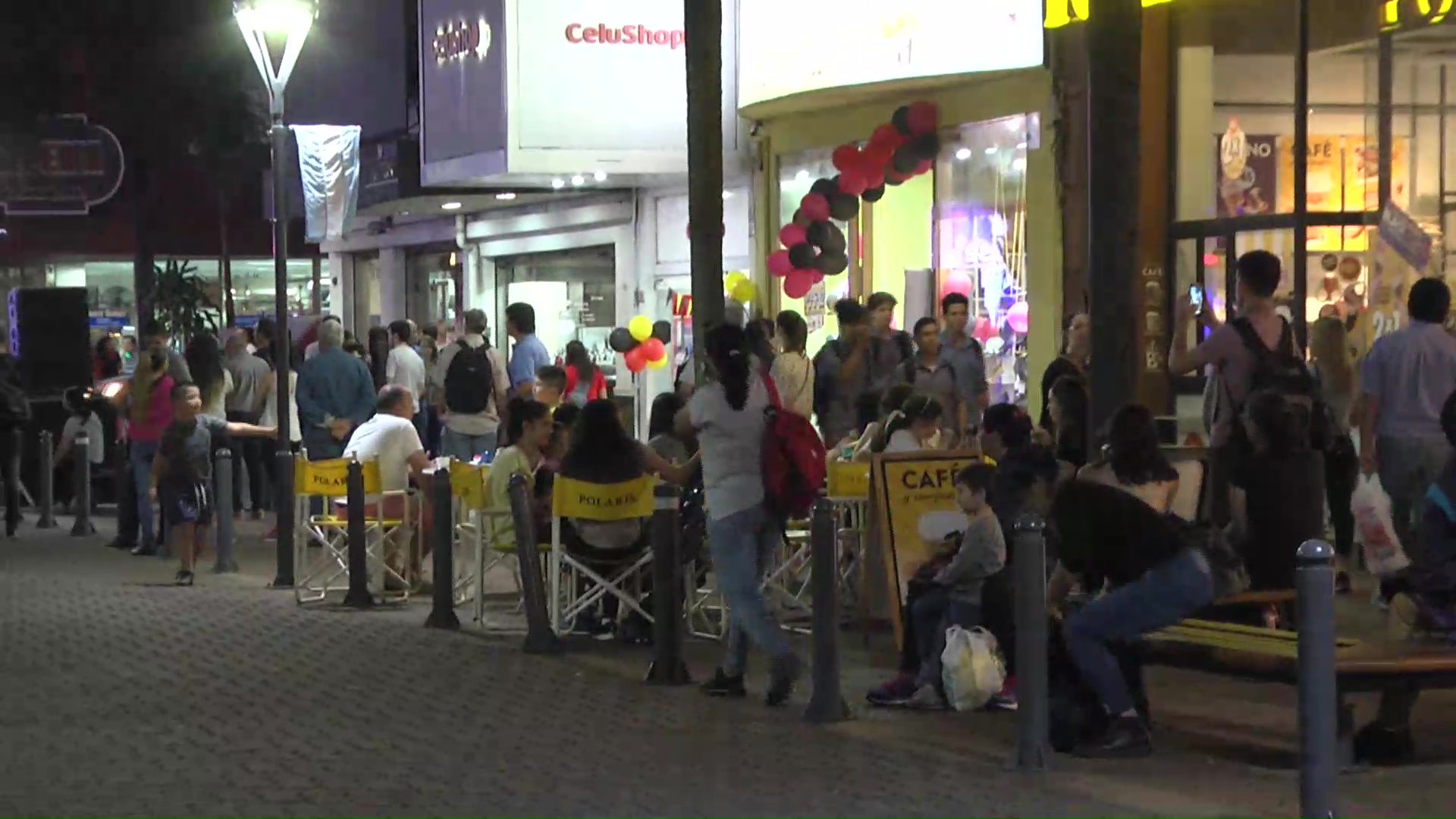 Black Friday: comercios colmados en el primer día del evento