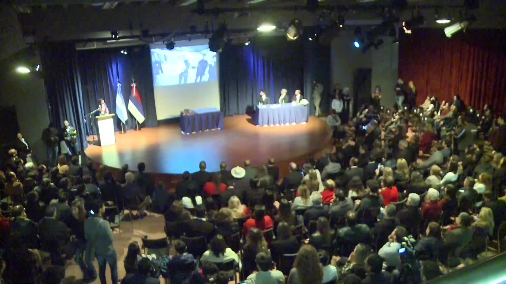 Acto proclamación de los candidatos: entrega de certificados en el Centro del Conocimiento 