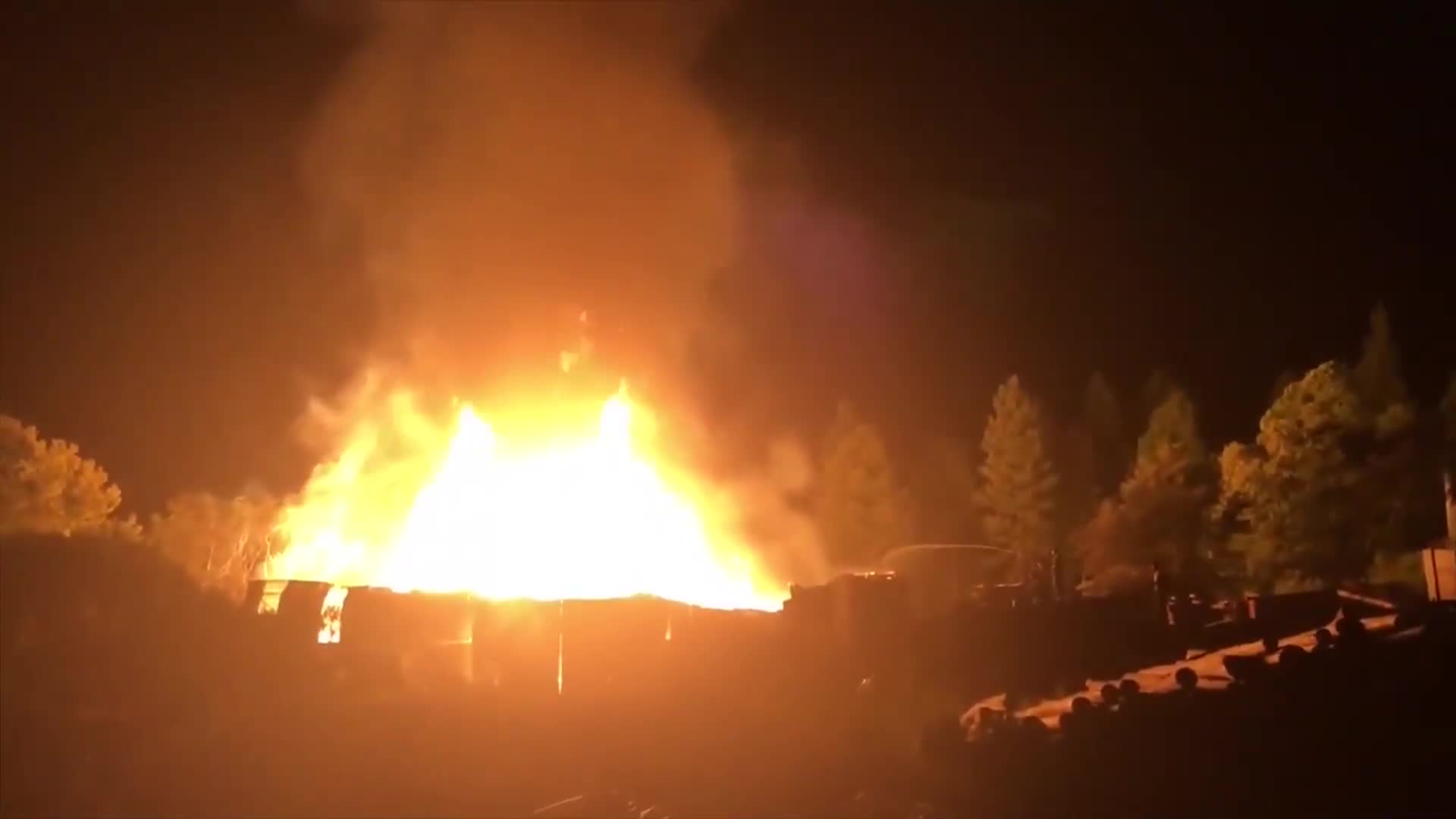 Santiago de Liniers: se incendió aserradero industrial