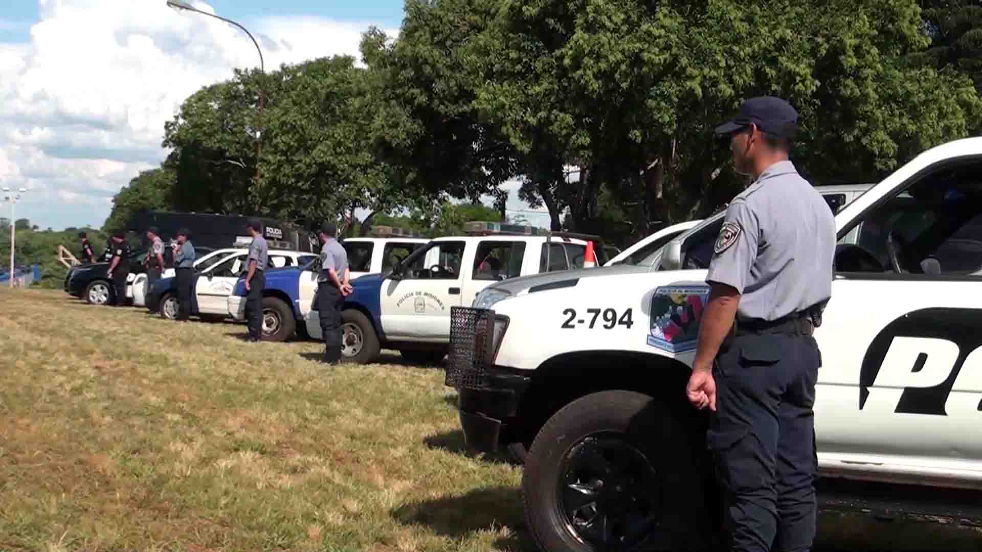 Megaoperativo policial en Eldorado
