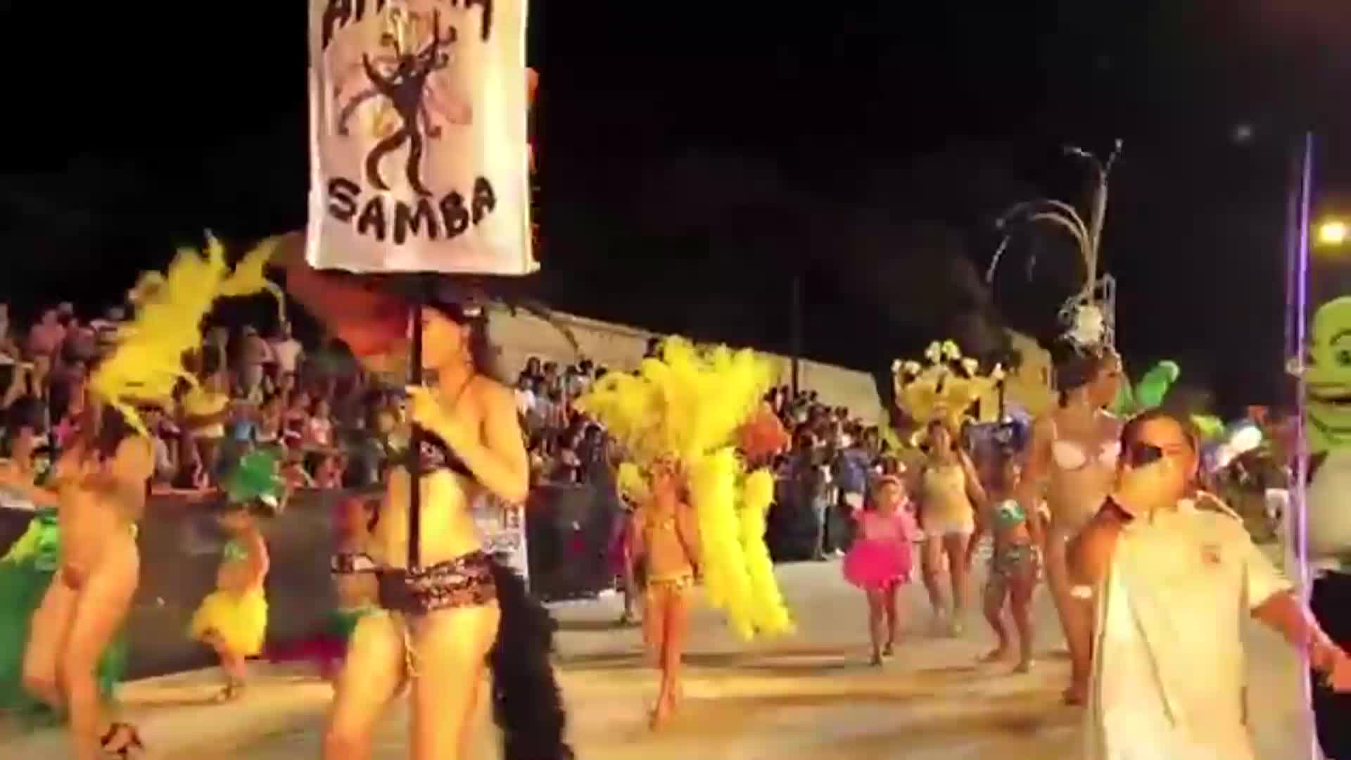 Carnavales de Villa Blosset: un clásico de los carnavales posadeños