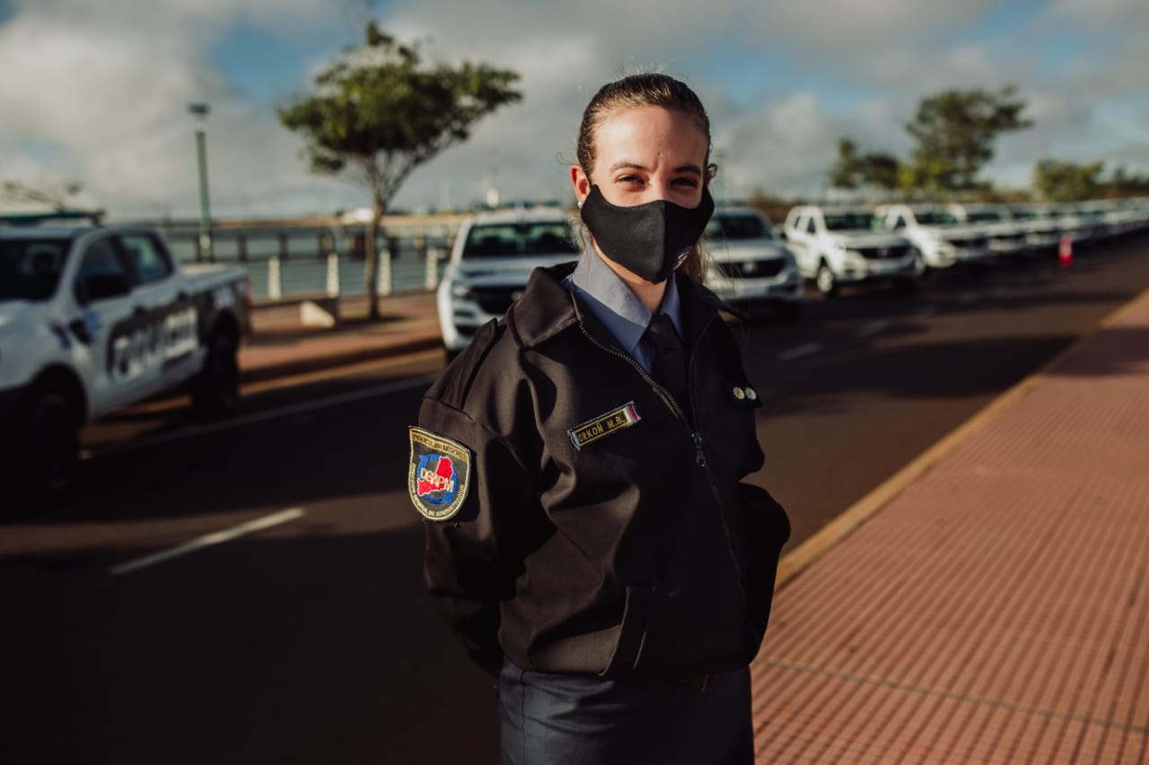 Entrega de móviles Policía de Misiones 2