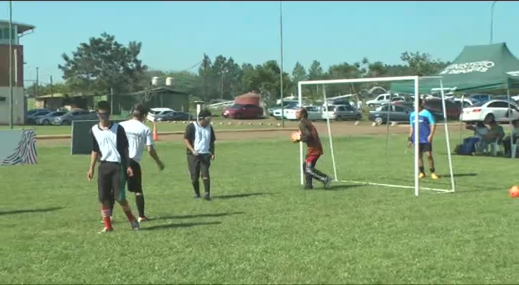Fútbol para ciegos: "Los Magos" jugaron su primer torneo en Misiones
