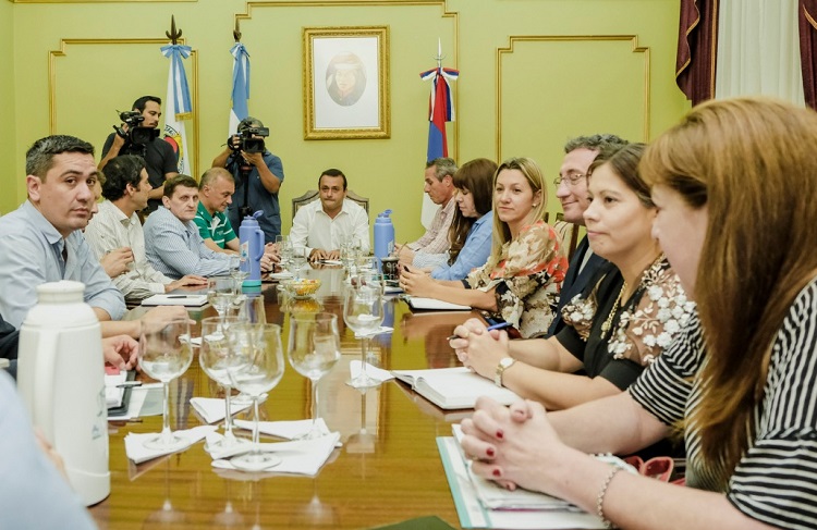 Primera reunión del gabinete provincial