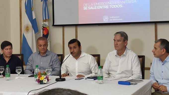 Herrera Ahuad anunció la distribución gratuita de alcohol en gel y repelentes