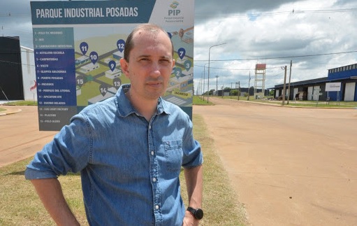 Piatti: "Propusimos a la NASA instalar su fábrica en Misiones"