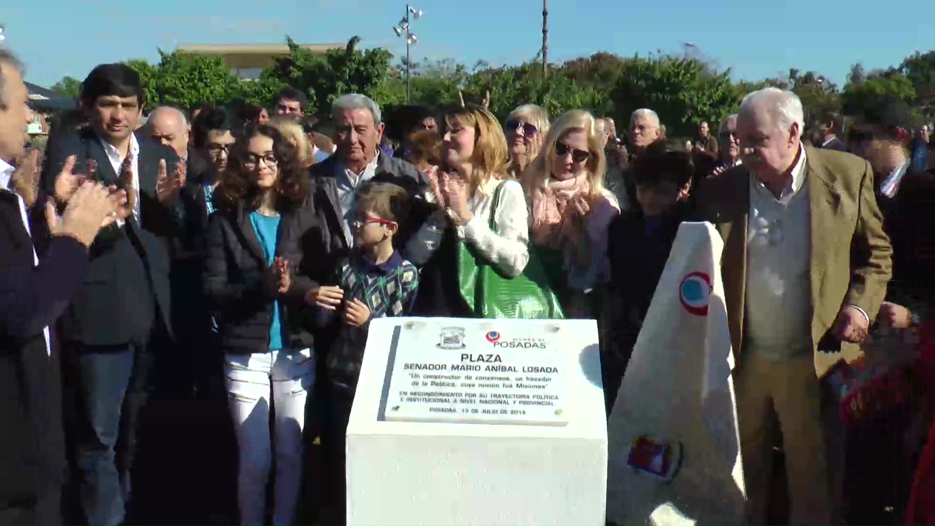 Homenajearon al senador Mario Losada