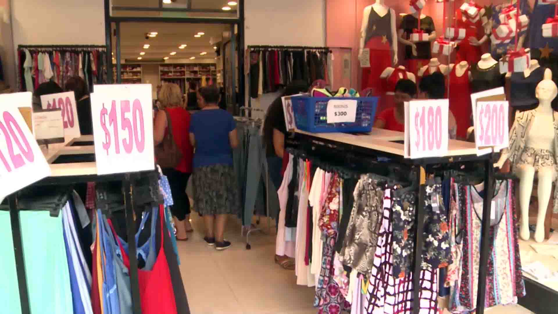 Empleados de comercio recibirán un aumento del 30%