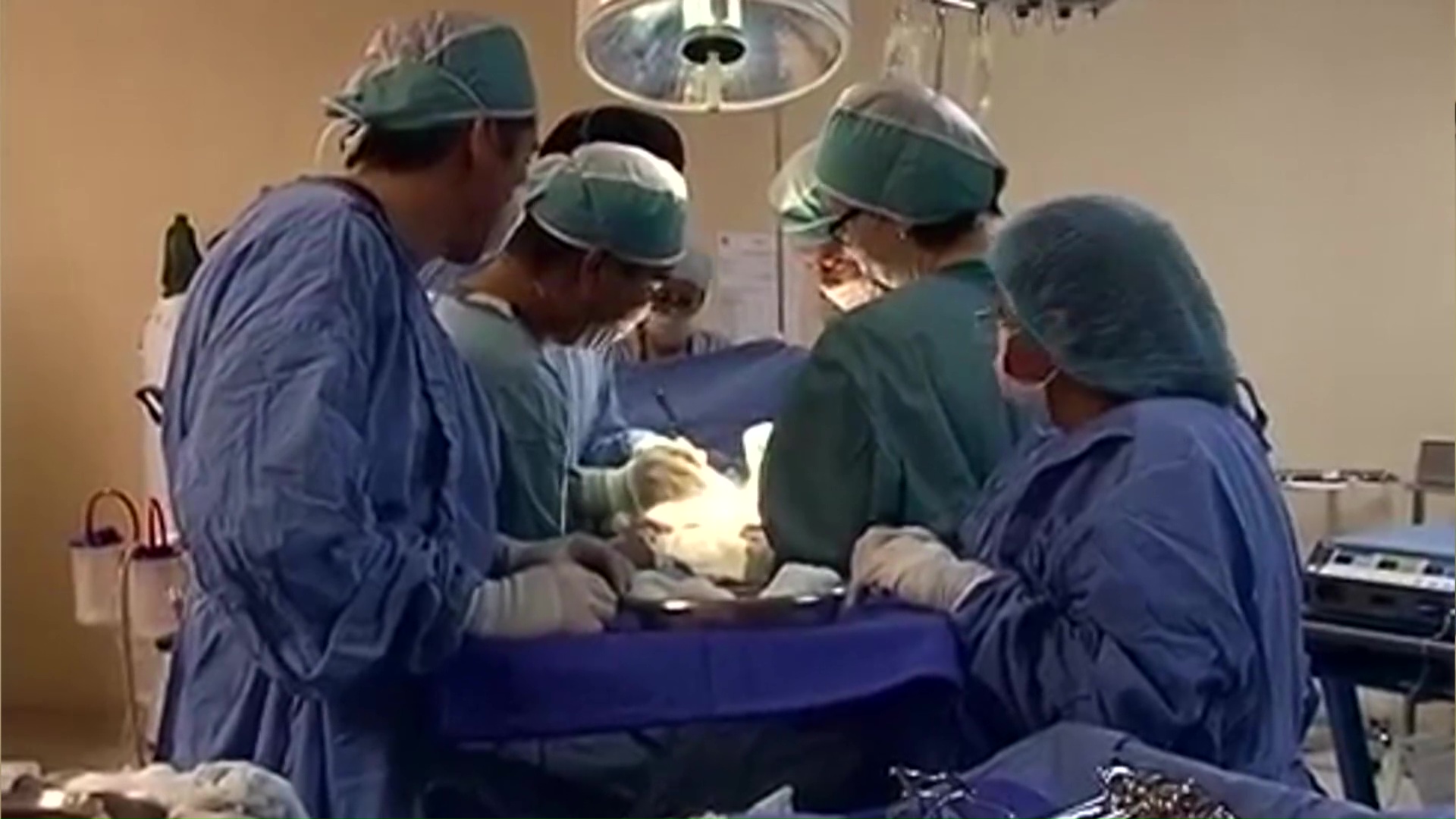 Hospital Escuela. Primer trasplante renal con cirugía laparoscópica entre personas vivas