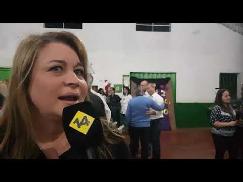 Candidatos Misioneristas con vecinos de Campo Viera 