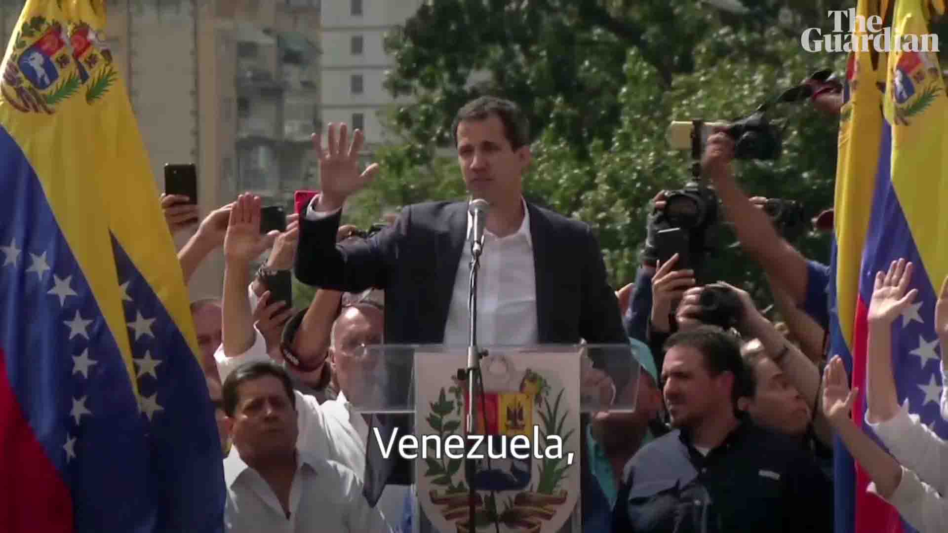 Venezuela: Juan Guaidó se autoproclamó Presidente "a cargo"