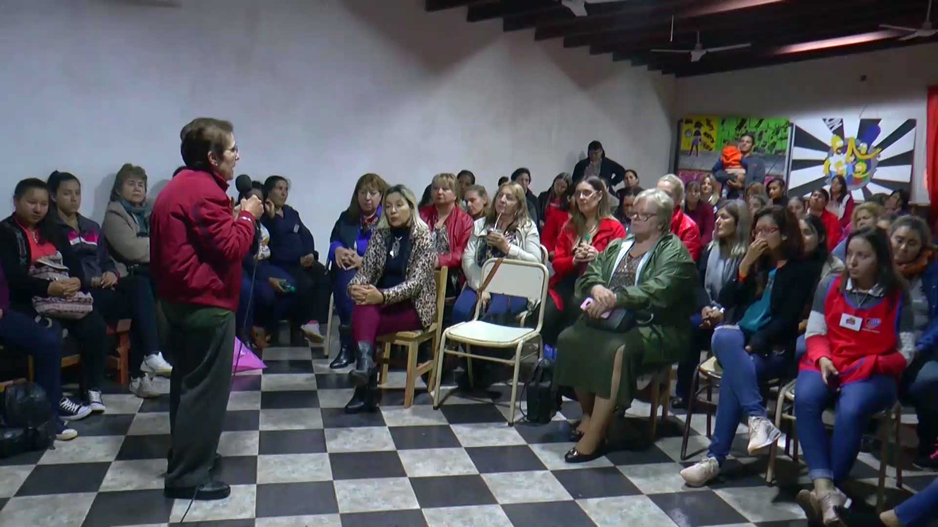 Paridad de género: reunión de la Red de Mujeres de la Concordia en Alem