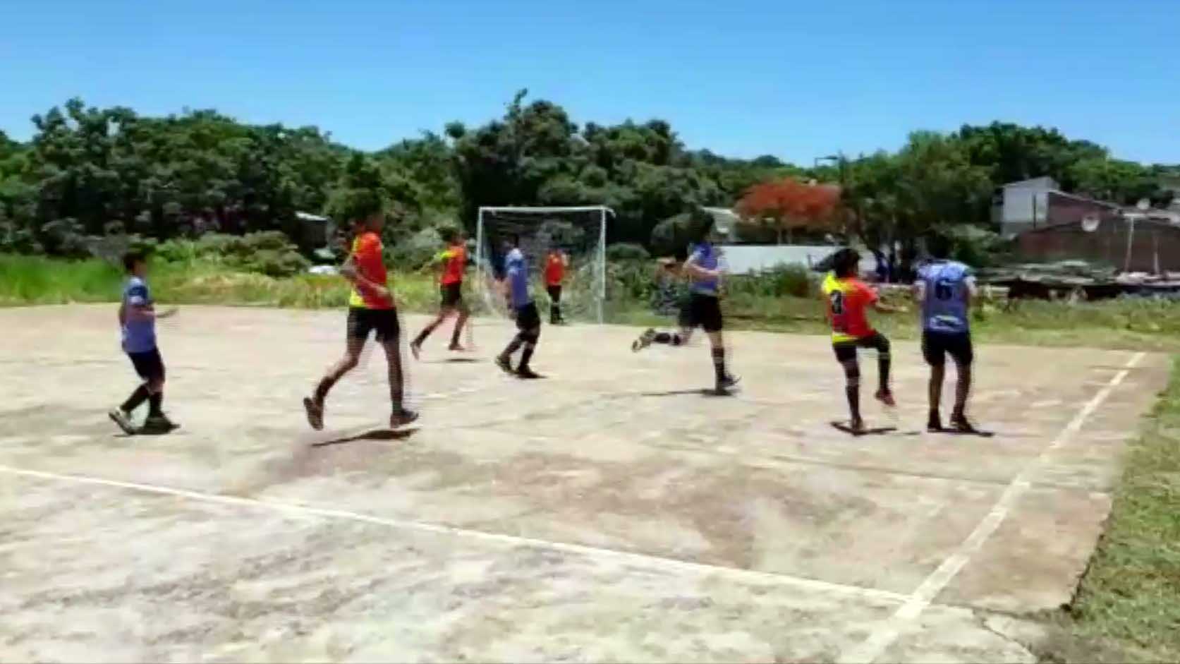Torneo infantil mixto de barrios populares