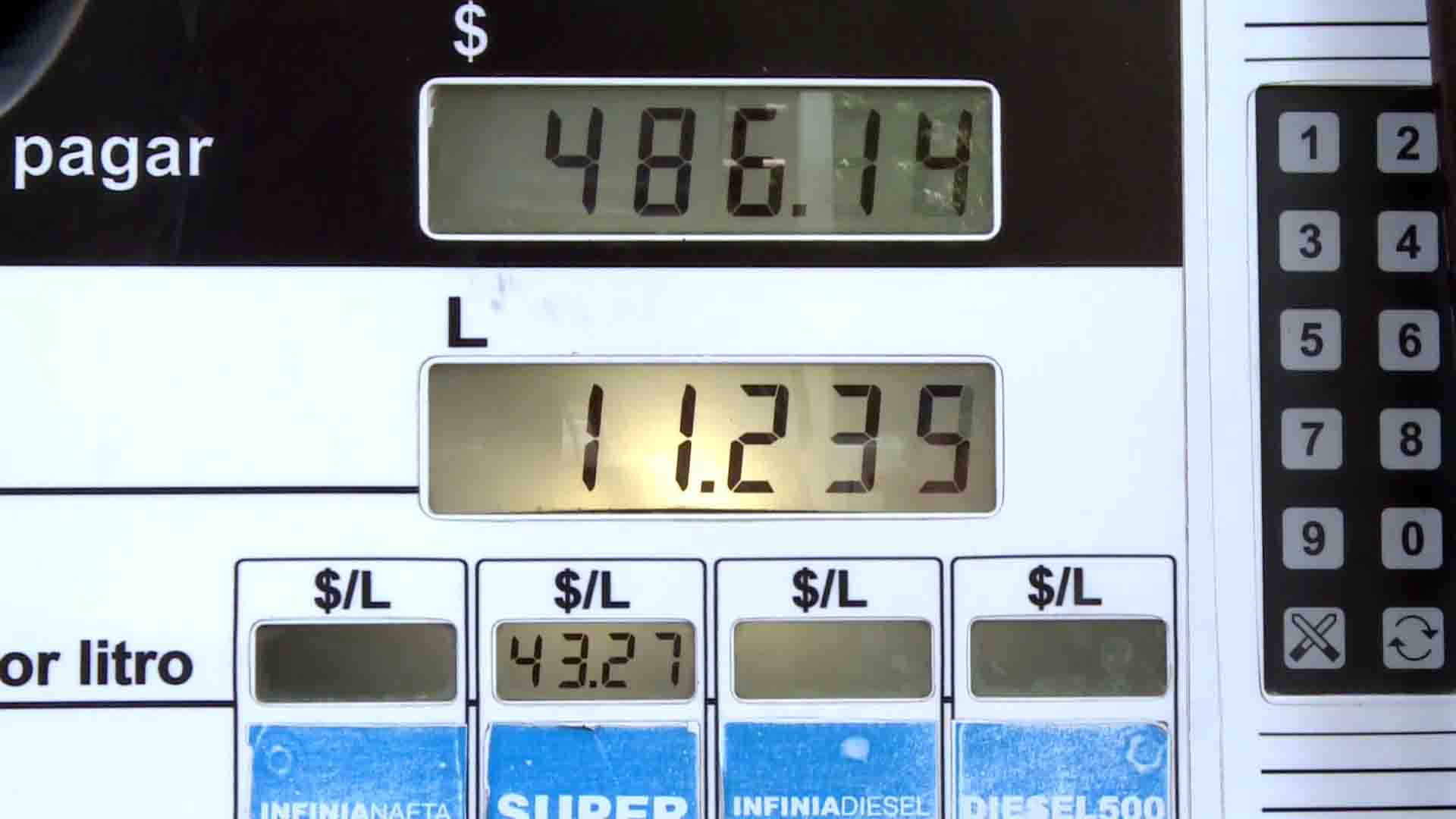 Otra vez aumentos: el lunes suben los combustibles