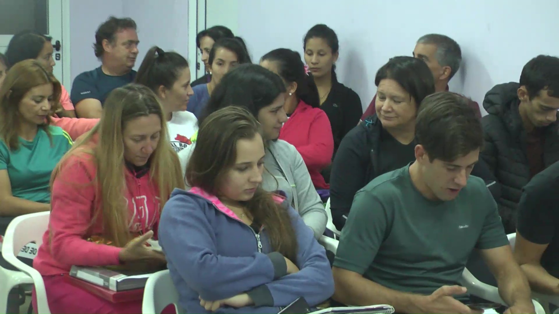 Atletismo: inició el curso de jueces en el Finito Gehrmann de Posadas