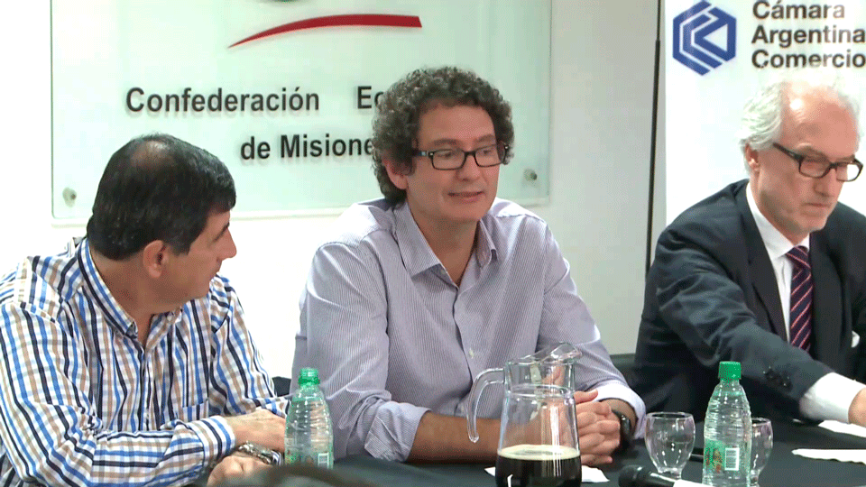 Mayer llegó Misiones se reunió con empresarios y dirigentes