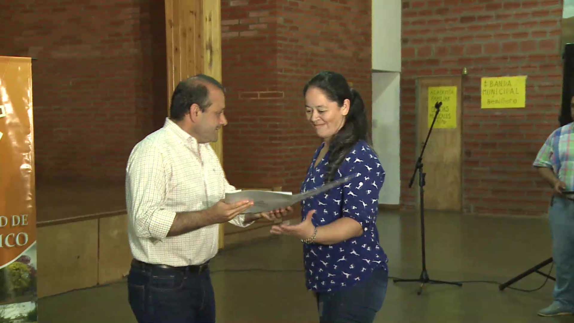 “Arreglo mi casa”: beneficiarios de Puerto Rico recibieron sus tarjetas