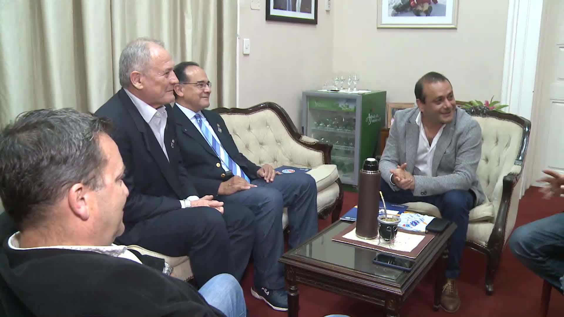 El vicegobernador Herrera Ahuad se reunió con directivos del Rotary Club